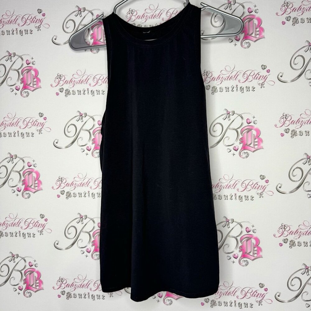 Lululemon open back tank top mock neck black ribbon 🎀 tie up black logo comfy